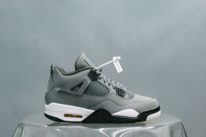 Air Jordan 4 Retro Cool Grey