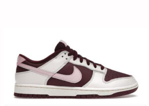 Nike Dunk Low Retro PRM Valentine's Day 2023