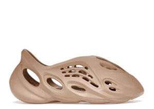 Yeezy Foam RNNR Ochre