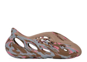 Yeezy Foam RNNR MX Sand Grey