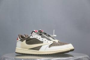 Travis Scott x Air Jordan 1 Low OG Reverse Mocha