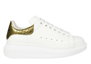 Alexande* McQuee* Oversized Sneaker 'Gold Crocodile