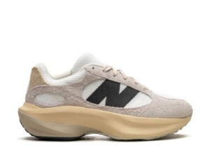 New Balance Warped Runner Beige