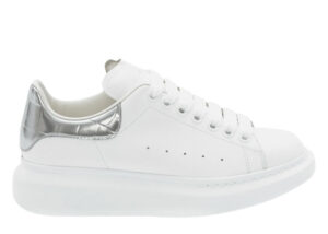 Alexande* McQuee* Oversized Sneaker 'Silver Crocodile